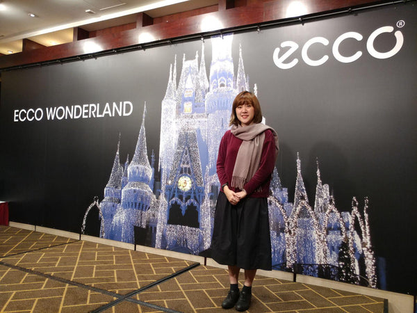 ECCO -  Wonderland Annual Dinner - Holy Bubbles