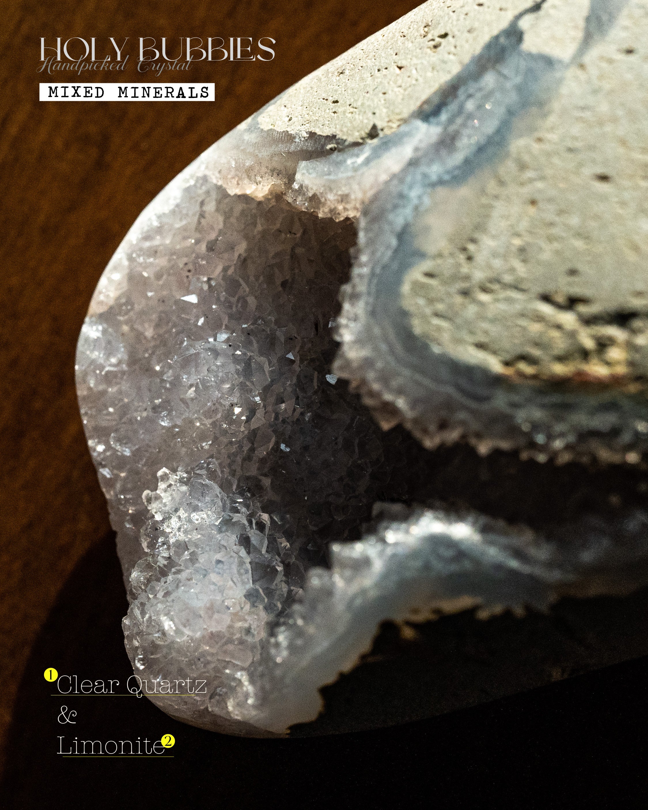 Clear Quartz with Limonite〔白水晶共生褐鐵礦 〕