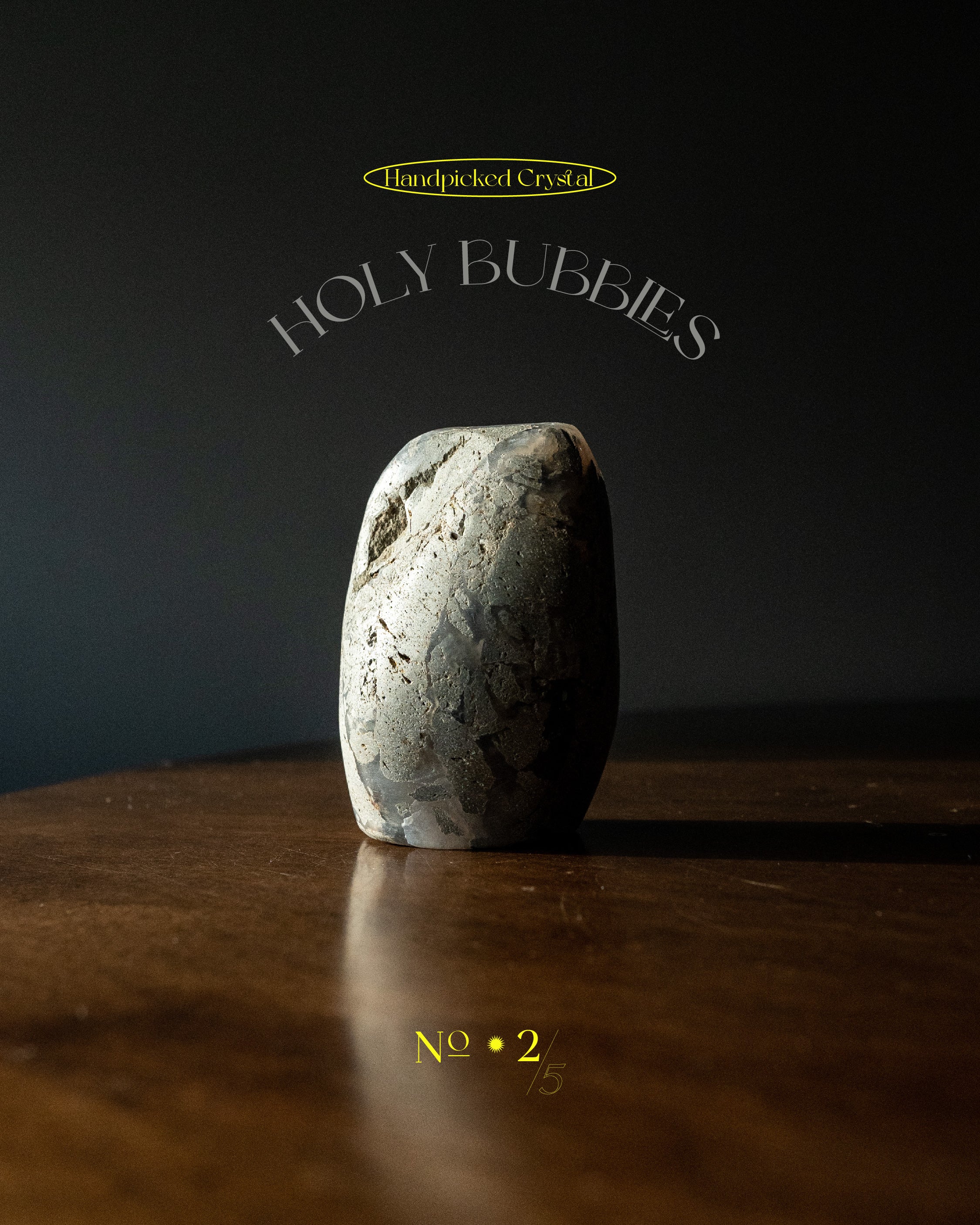 Clear Quartz with Limonite〔白水晶共生褐鐵礦 〕