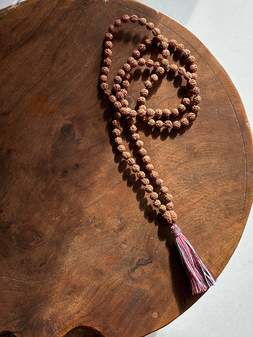 5-Face Rudraksha Mala 108 beads(Tridatu) 五面金剛菩提念珠(三色)